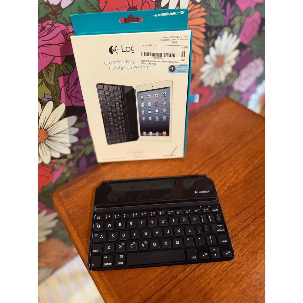 Logitech Ultrathin Keyboard for iPad Mini Model LOG920005021 in Black